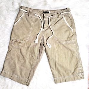 Eddie Bauer - Womens Shorts - Knee Length